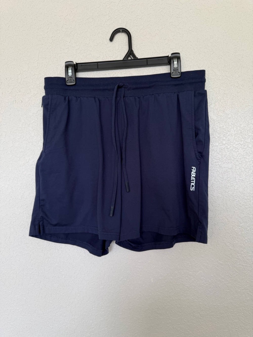 Fabletics Navy Athletic Shorts XXL Approx Drawstring Pockets Workout Athleisure